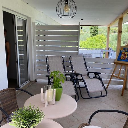 Sukosan Studio Apartman Экстерьер фото